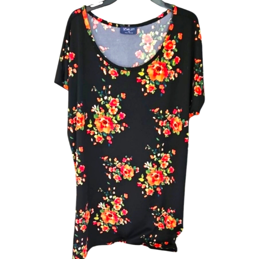 Scarlett Black Floral Short Sleeve Blouse Tunic Top Dz.2X